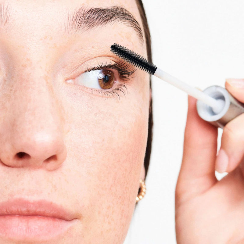 Your 2024 Guide to Clean Mascara