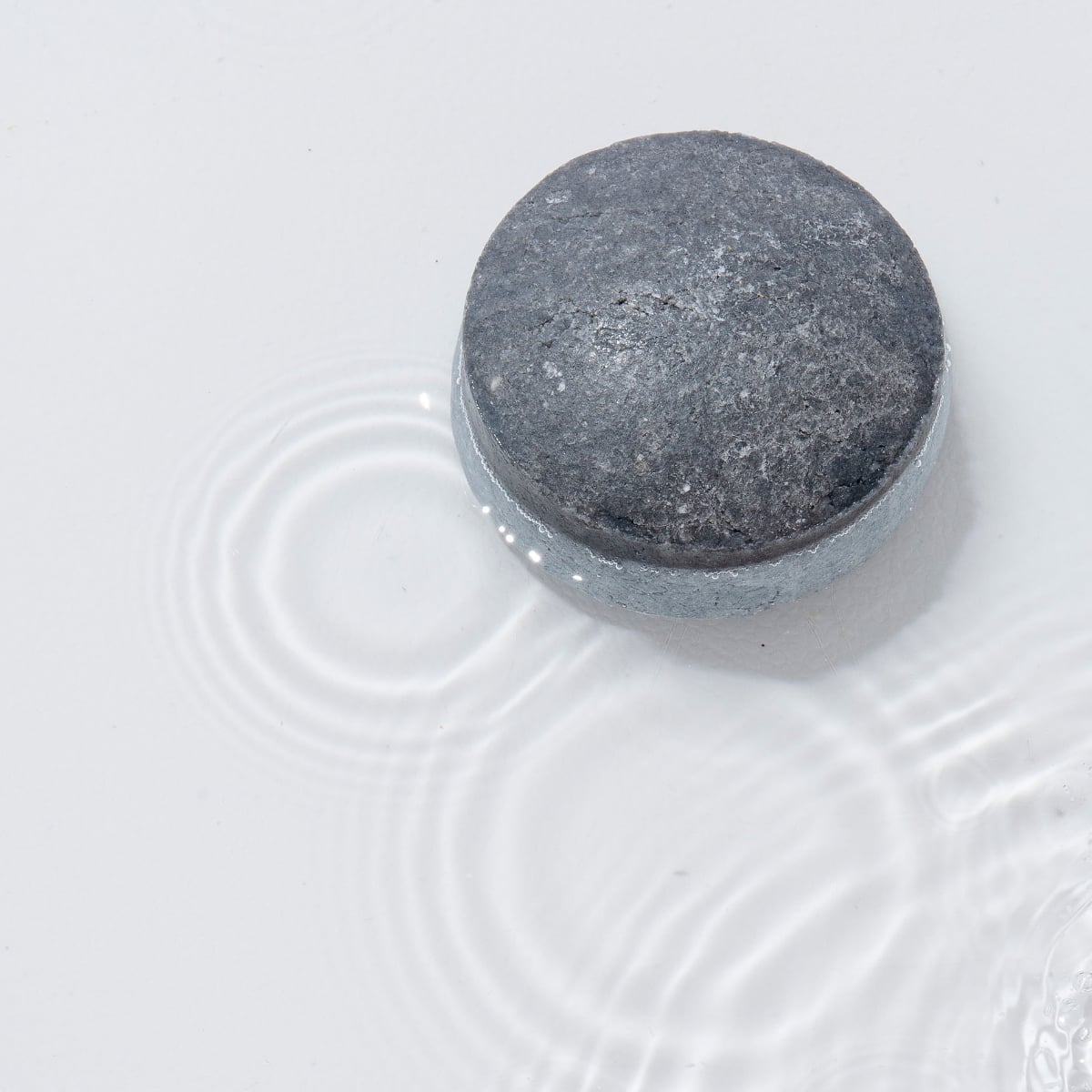 The High-End Hippie Clarify Shampoo Bar