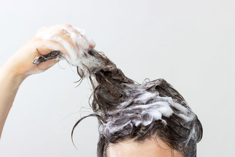 The 2024 Natural Shampoo Guide For Fine Hair