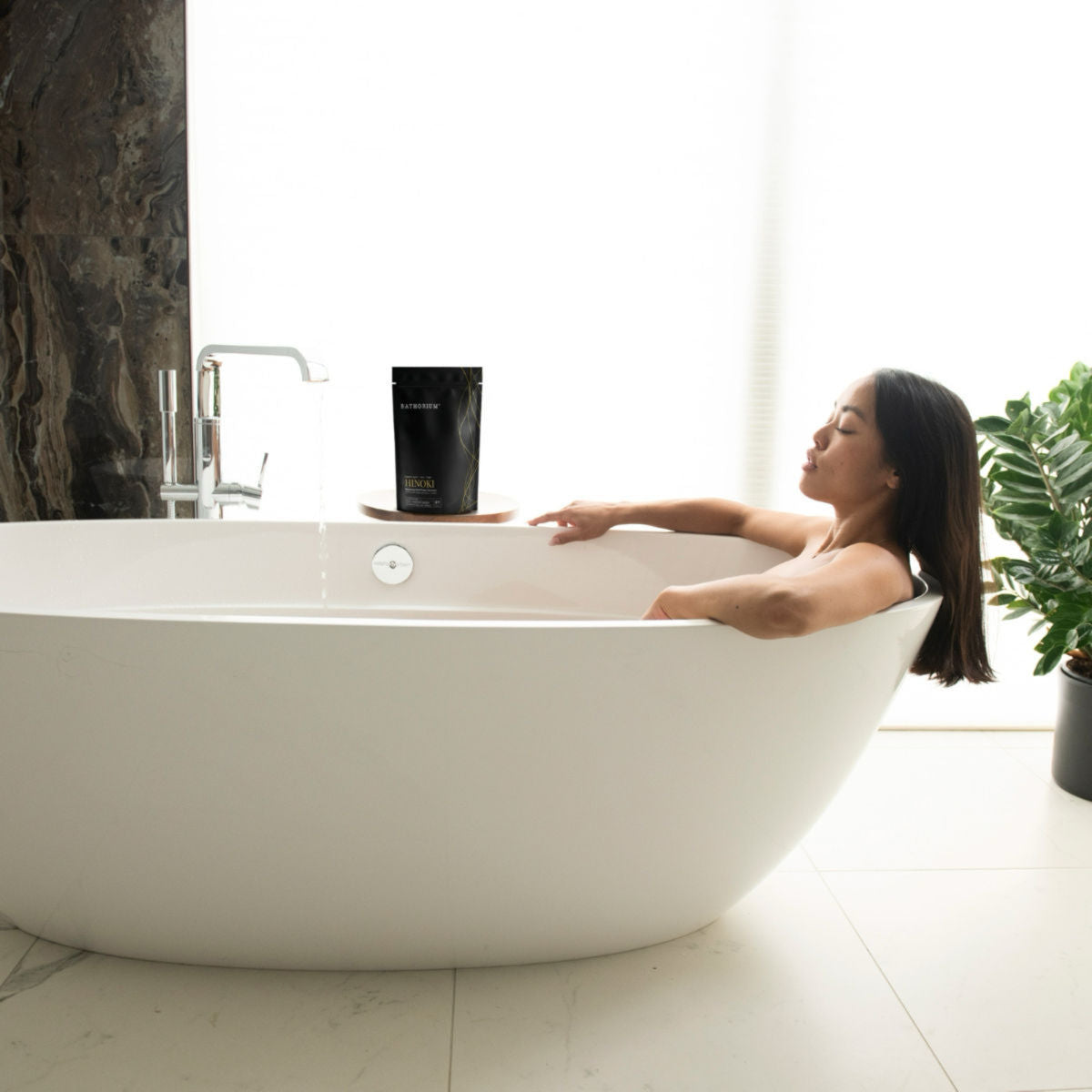 Bathorium Hinoki Magnesium Bath Flake Soak