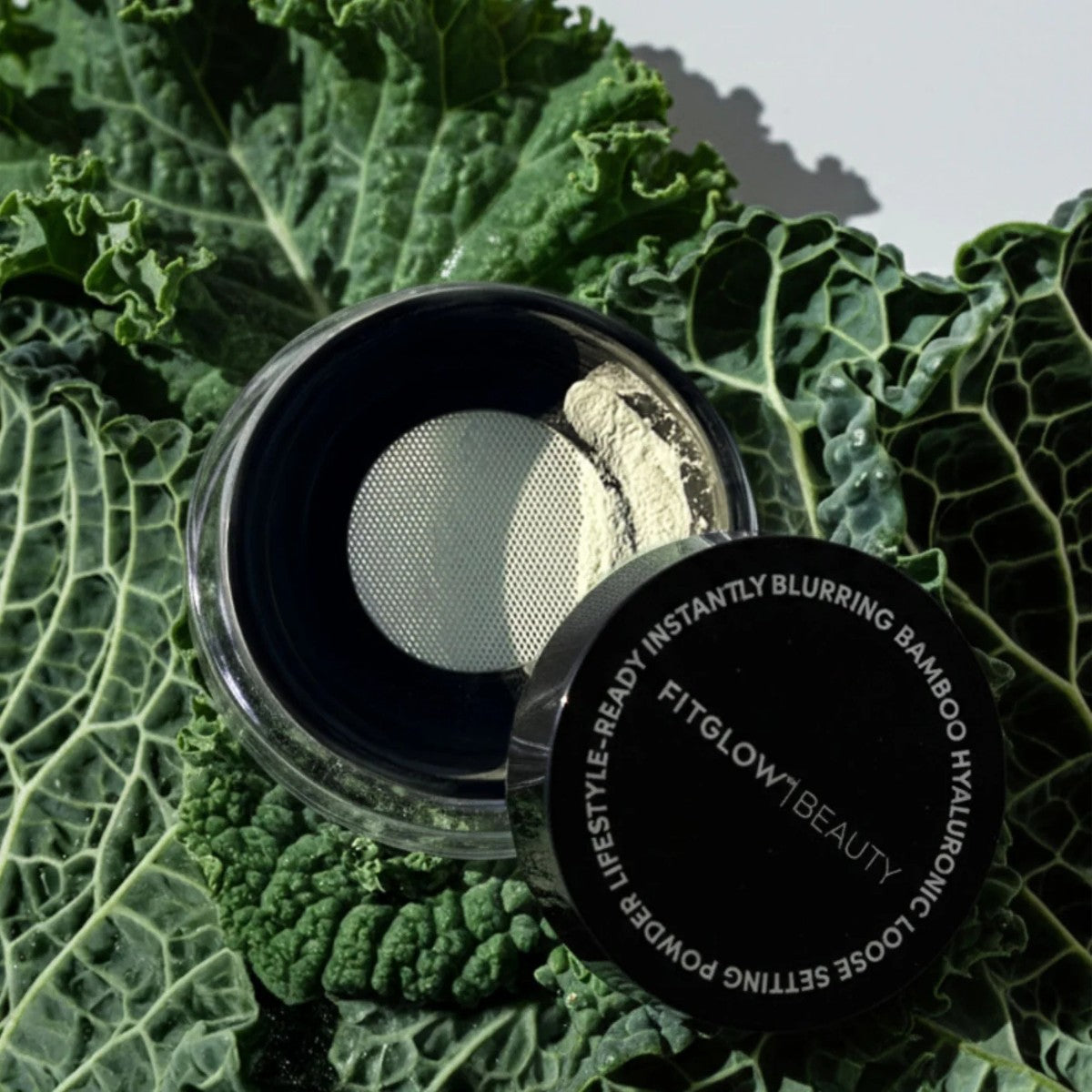 Fitglow Beauty Green Bamboo Hyaluronic Loose Setting Powder - The Green Kiss