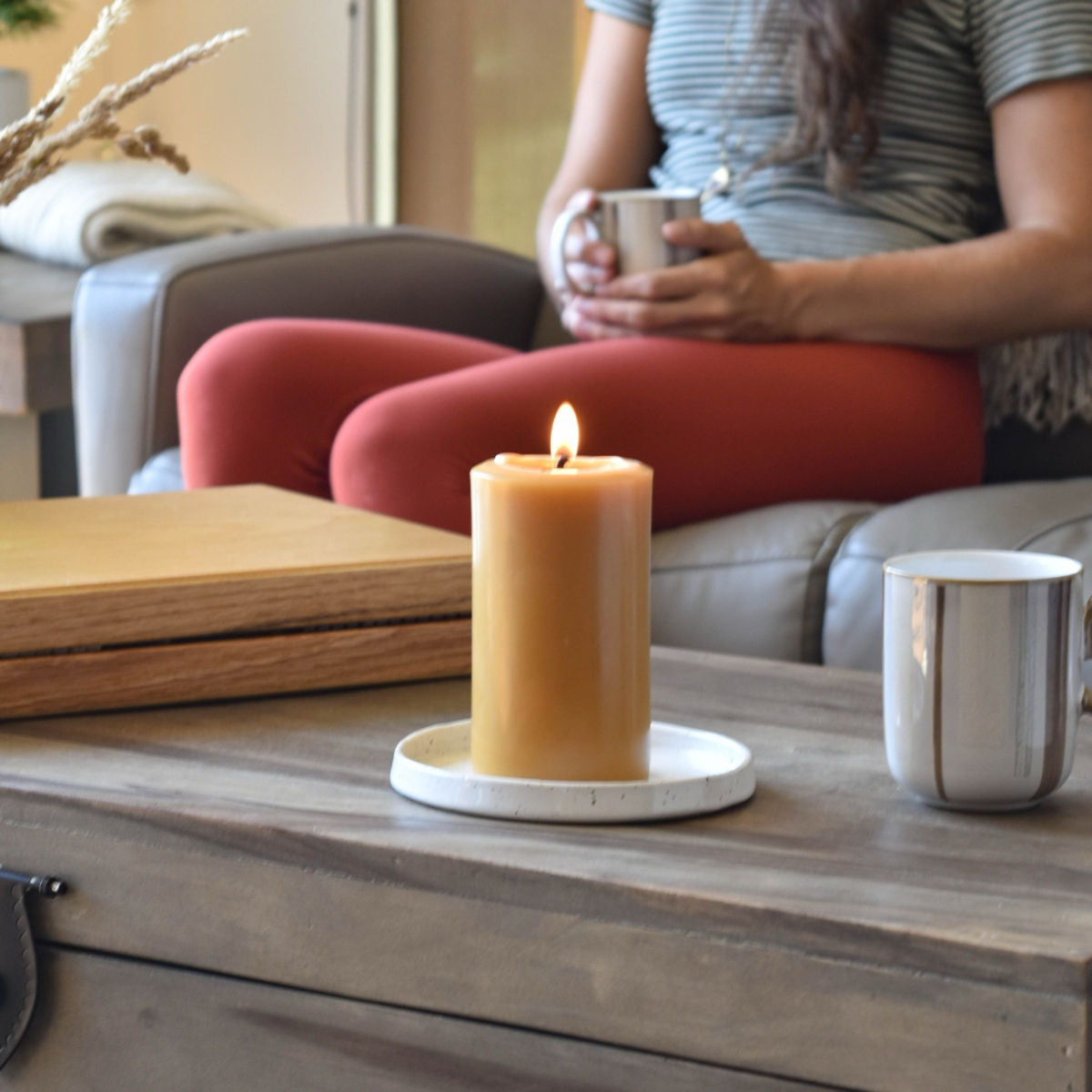 Honey Candles Beeswax Round Pillar Candle - 5 x 3 Natural - The Green Kiss