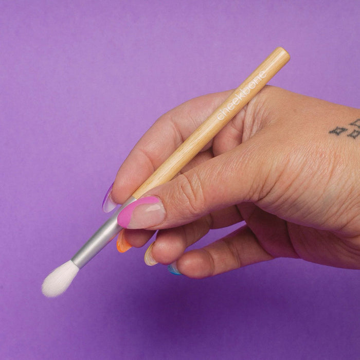 Cheekbone Beauty Small Tapered Blending Eyeshadow Brush