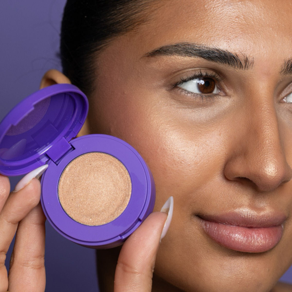 Cheekbone Beauty Courage Cream Highlighter