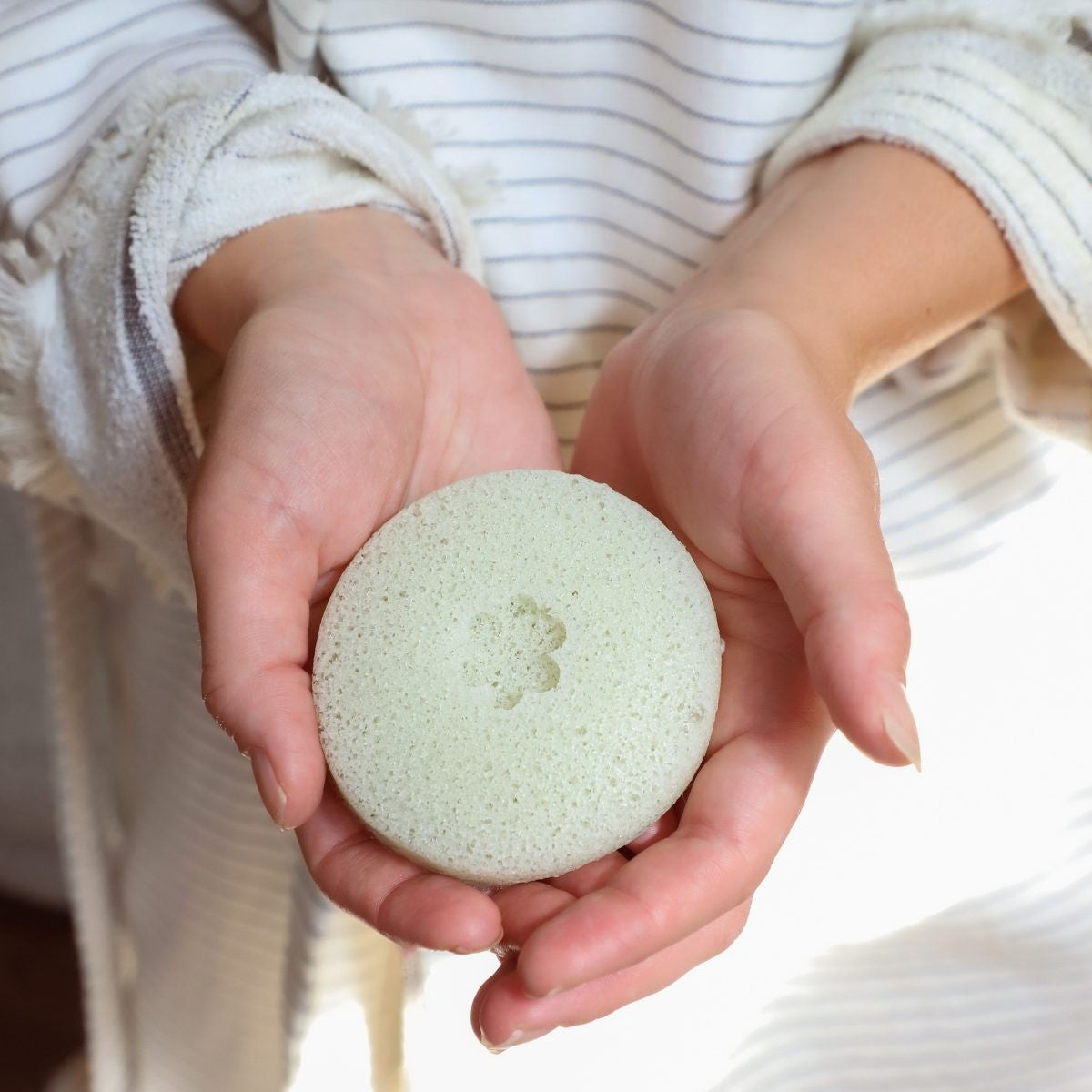 Wyld Konjac Sponge - French Green Clay